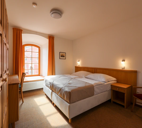 Doppelzimmer mit Stadtblick